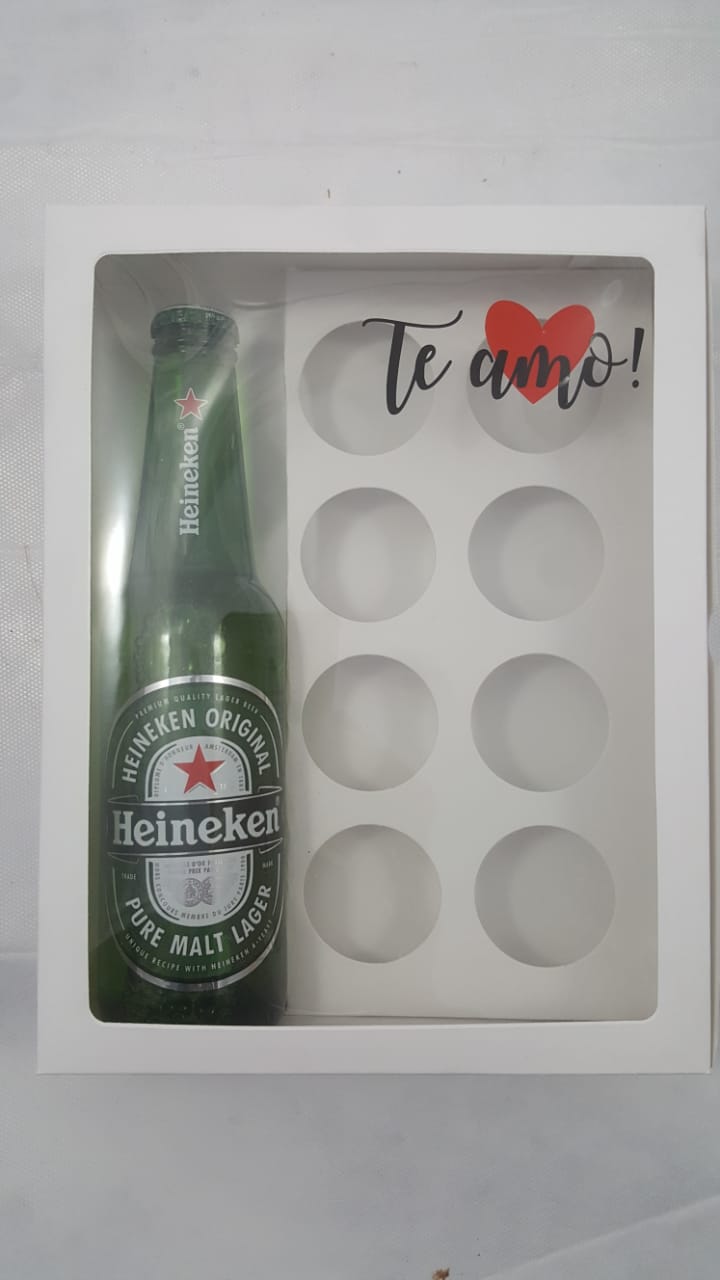 Caixa para Garrafa Long Neck e 08 Doces